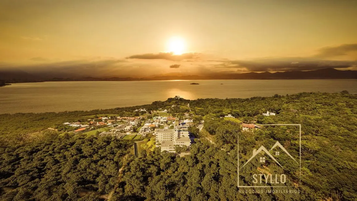 Foto 2 de Apartamento com 2 quartos à venda, 71m2 em Cacupé, Florianopolis - SC