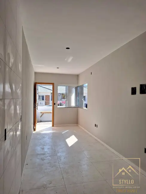 Foto 2 de Casa com 2 quartos à venda, 62m2 em Palhoca - SC