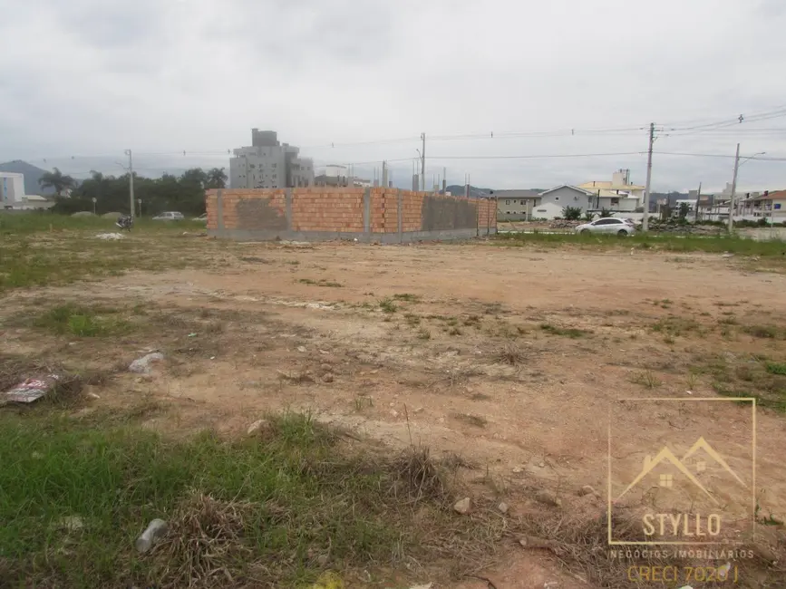 Foto 2 de Terreno / Lote à venda, 200m2 em Barra do Aririú, Palhoca - SC