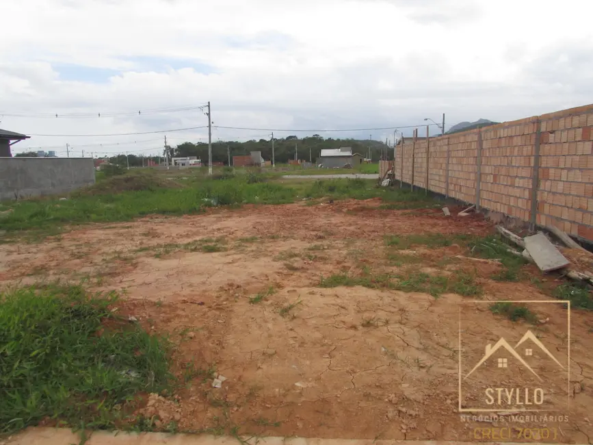 Foto 1 de Terreno / Lote à venda, 250m2 em Forquilhas, Sao Jose - SC