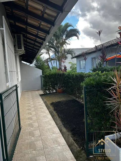 Foto 5 de Casa de Condomínio com 2 quartos à venda, 58m2 em Forquilhas, Sao Jose - SC