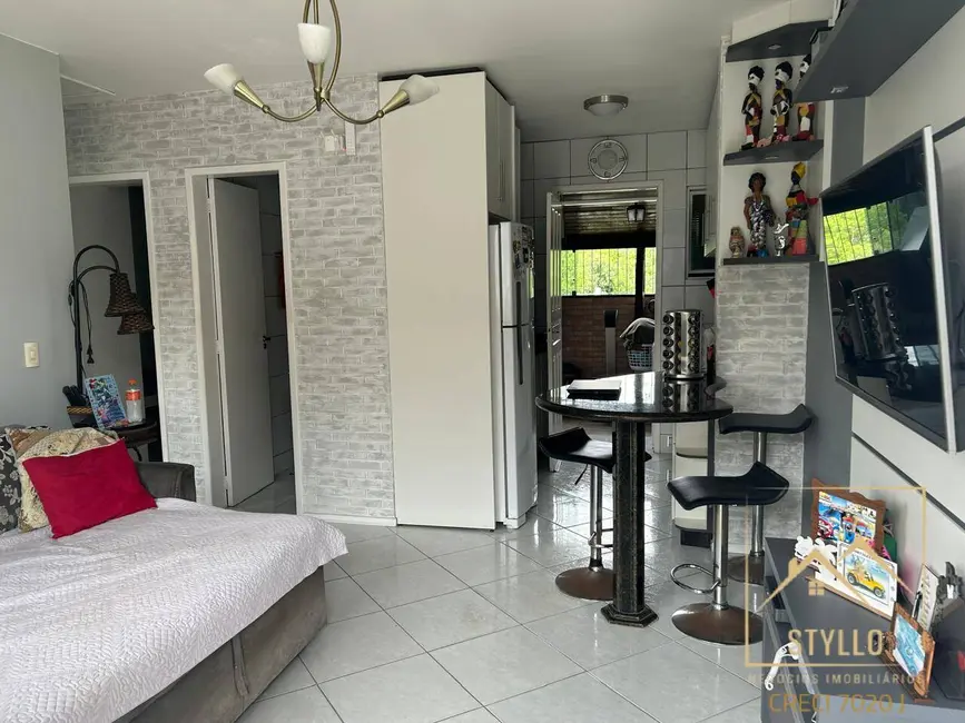 Foto 4 de Casa de Condomínio com 2 quartos à venda, 58m2 em Forquilhas, Sao Jose - SC