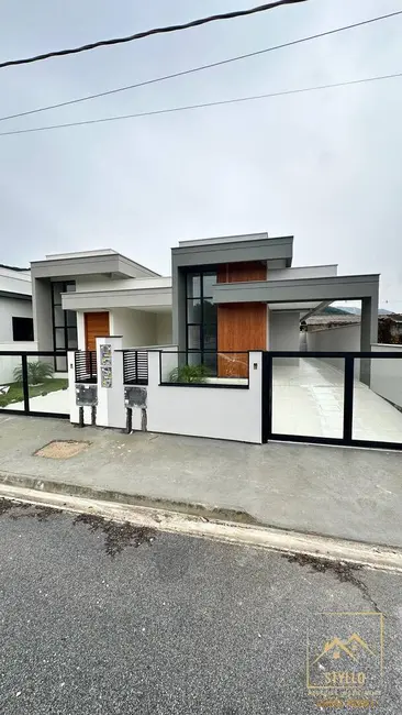 Foto 2 de Casa com 2 quartos à venda, 66m2 em Forquilhas, Sao Jose - SC