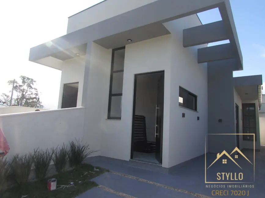 Foto 2 de Casa com 2 quartos à venda, 54m2 em Forquilhas, Sao Jose - SC