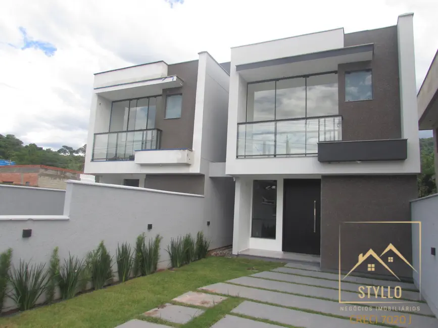 Foto 3 de Sobrado com 3 quartos à venda, 100m2 em Forquilhas, Sao Jose - SC