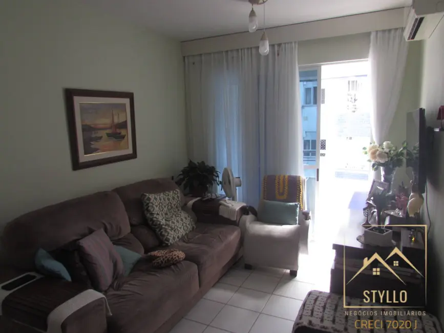 Foto 2 de Apartamento com 2 quartos à venda, 76m2 em Abraão, Florianopolis - SC