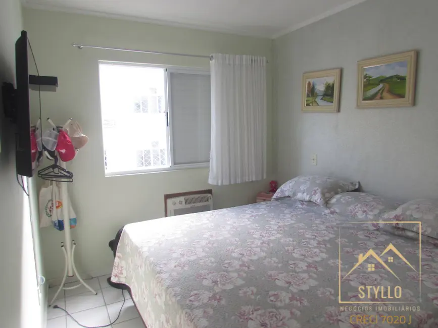 Foto 4 de Apartamento com 2 quartos à venda, 76m2 em Abraão, Florianopolis - SC