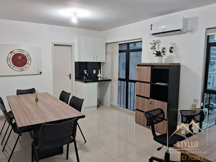 Foto 2 de Sala Comercial à venda, 39m2 em Kobrasol, Sao Jose - SC