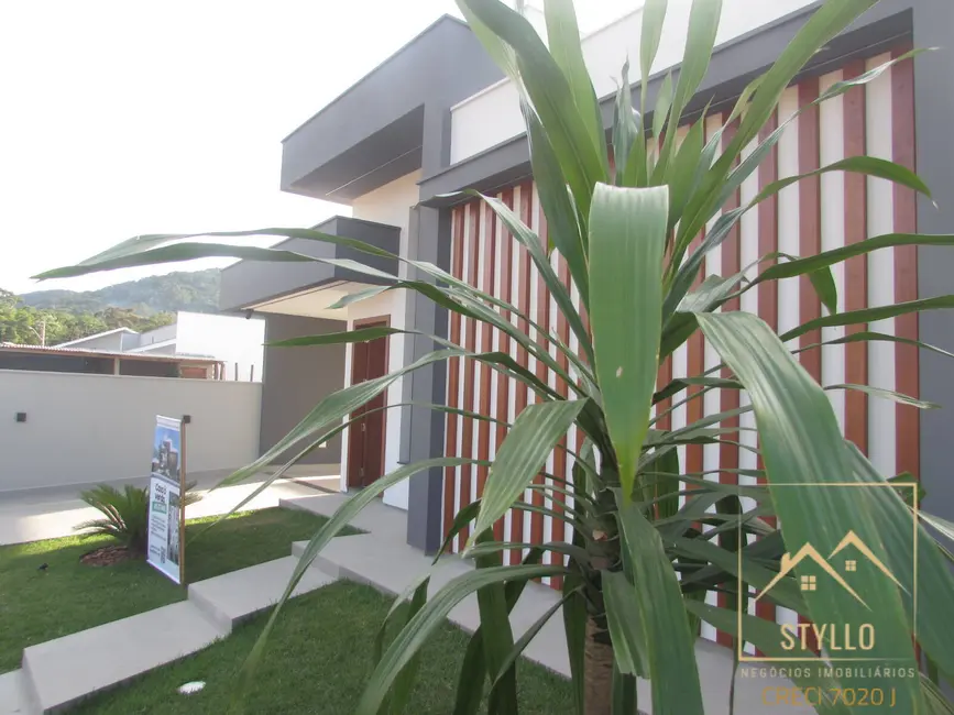 Foto 3 de Casa com 3 quartos à venda, 108m2 em Forquilhas, Sao Jose - SC