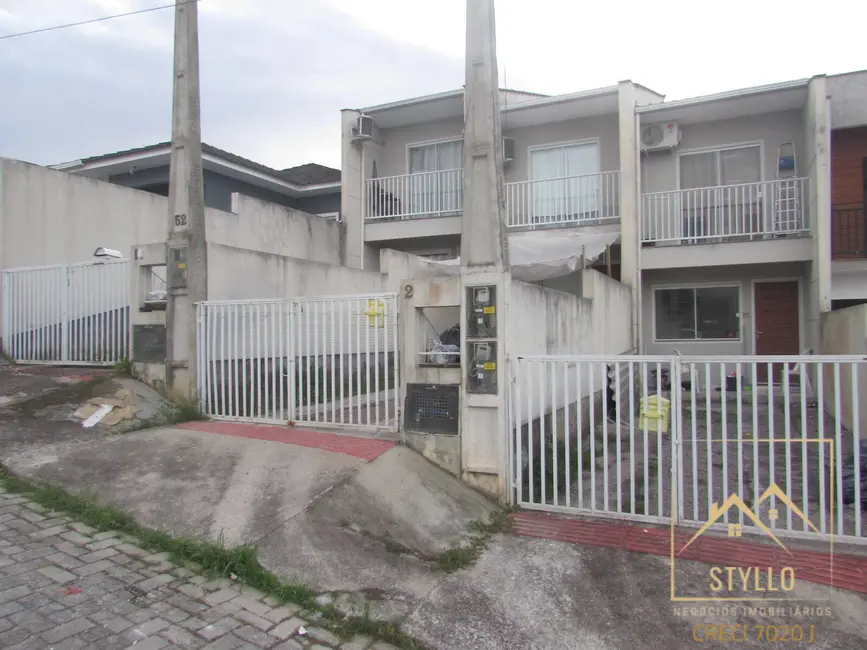 Foto 3 de Sobrado com 2 quartos à venda, 76m2 em Potecas, Sao Jose - SC