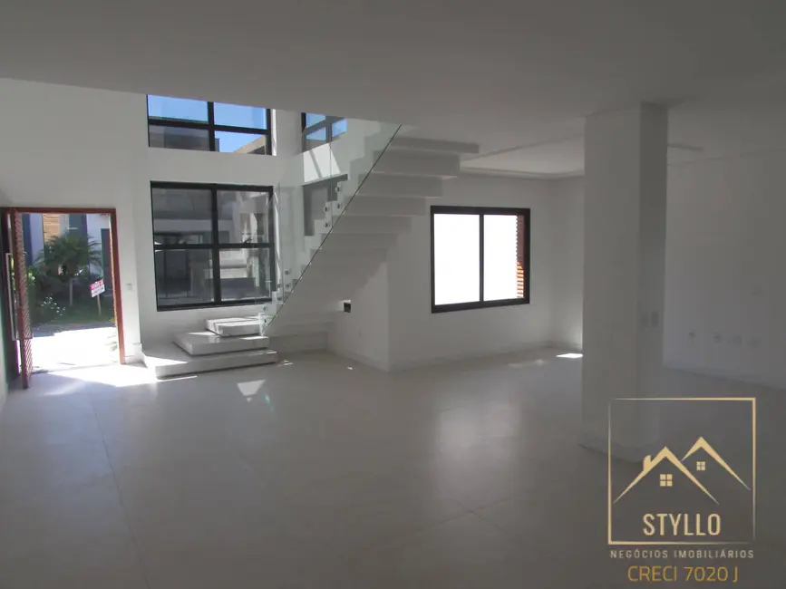 Casa com 3 quartos à venda, 184m2 em Beira Rio, Biguacu - SC - imagem 5 Foto 5 de Casa com 3 quartos à venda, 184m2 em Beira Rio, Biguacu - SC