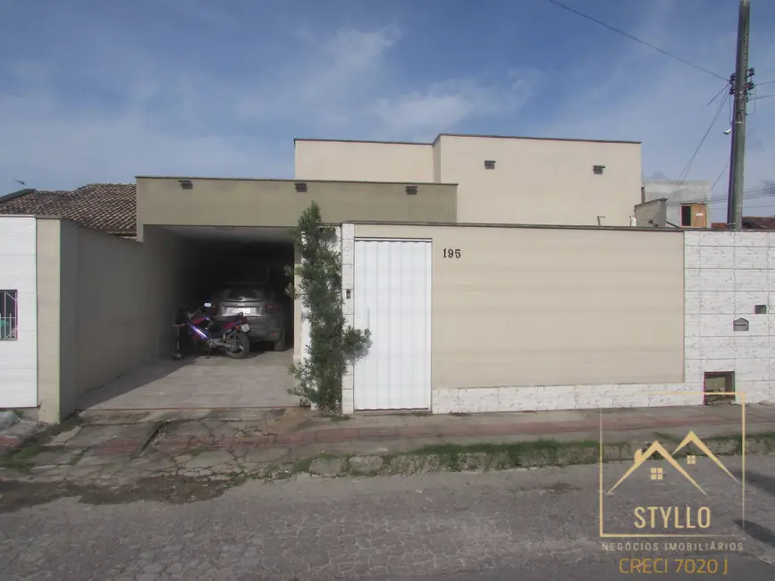 Foto 1 de Casa com 3 quartos à venda, 170m2 em Forquilhas, Sao Jose - SC