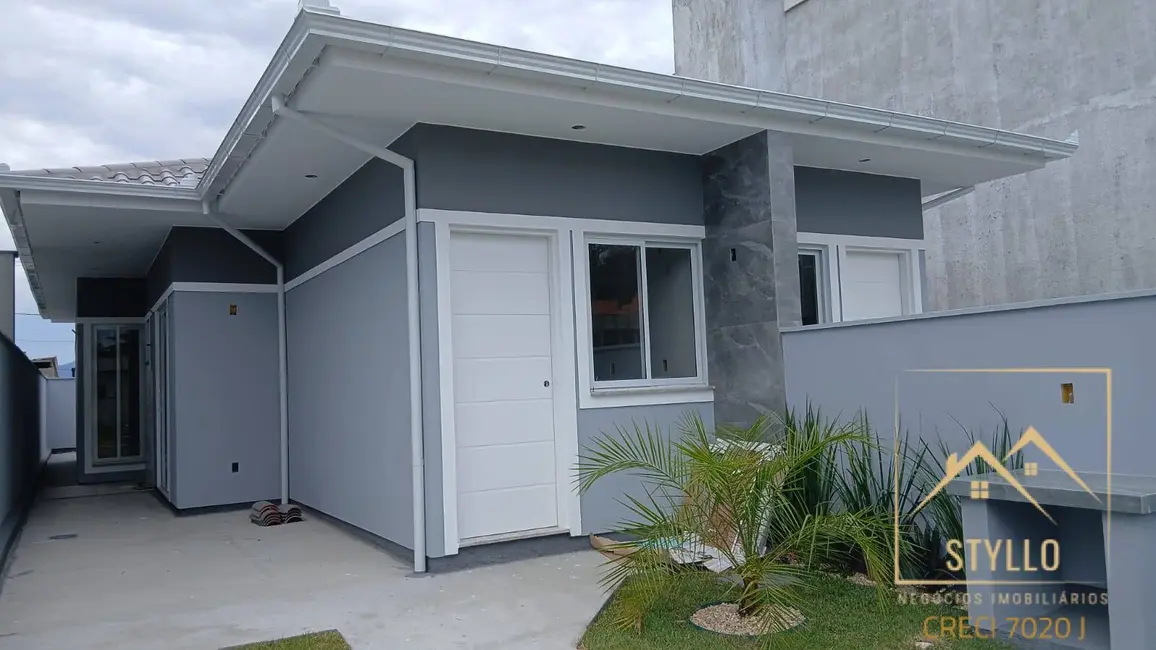 Foto 2 de Casa com 2 quartos à venda, 60m2 em Forquilhas, Sao Jose - SC