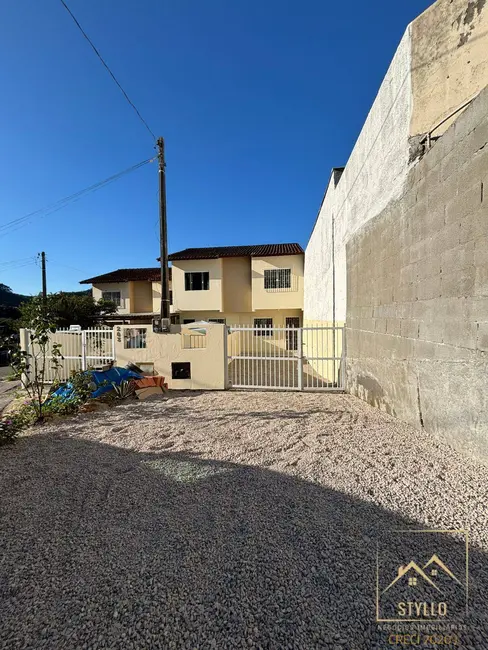 Foto 1 de Sobrado com 2 quartos à venda, 59m2 em Potecas, Sao Jose - SC