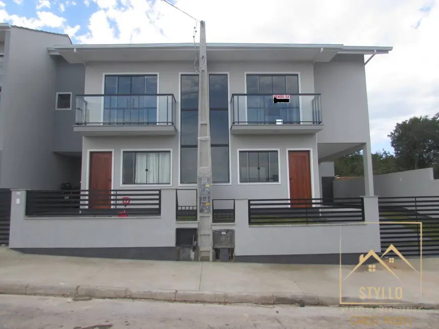 Foto 2 de Sobrado com 3 quartos à venda, 96m2 em Potecas, Sao Jose - SC