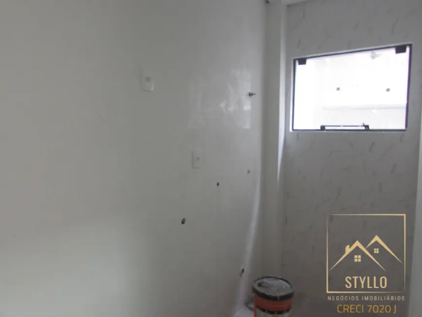 Foto 9 de Sobrado com 3 quartos à venda, 121m2 em Potecas, Sao Jose - SC