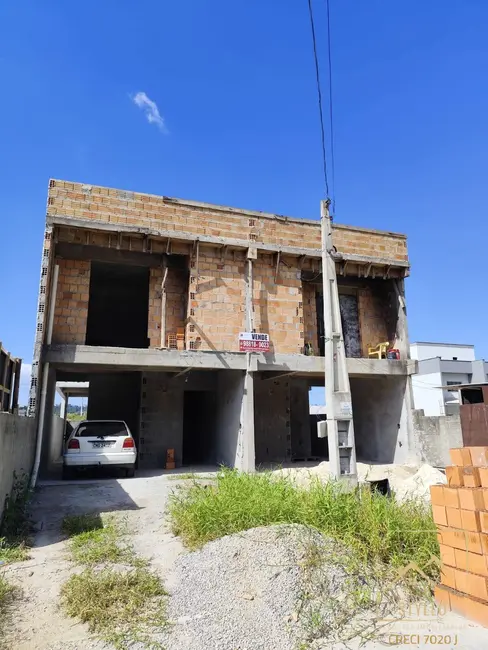 Foto 2 de Casa com 3 quartos à venda, 117m2 em Forquilhas, Sao Jose - SC