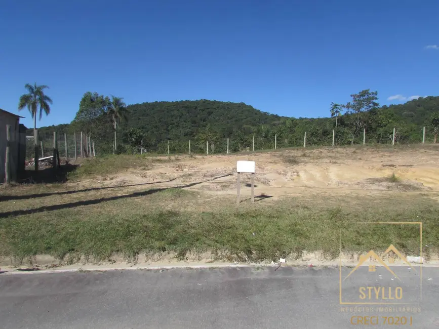 Foto 1 de Terreno / Lote à venda, 371m2 em Forquilhas, Sao Jose - SC