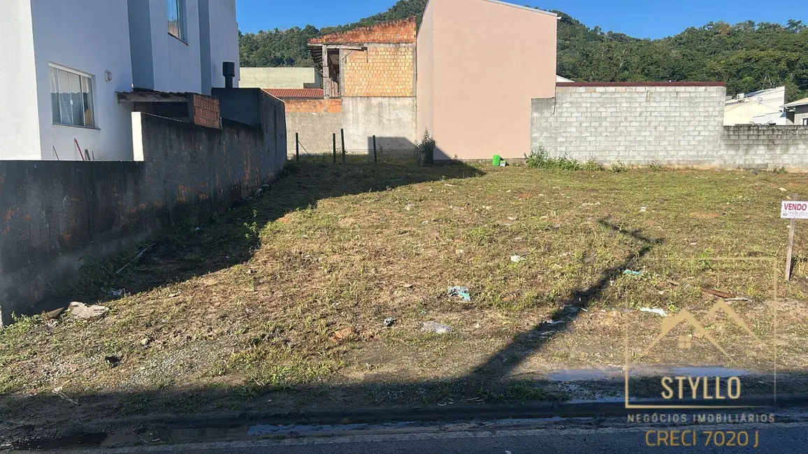 Foto 2 de Terreno / Lote à venda, 240m2 em Bela Vista, Palhoca - SC