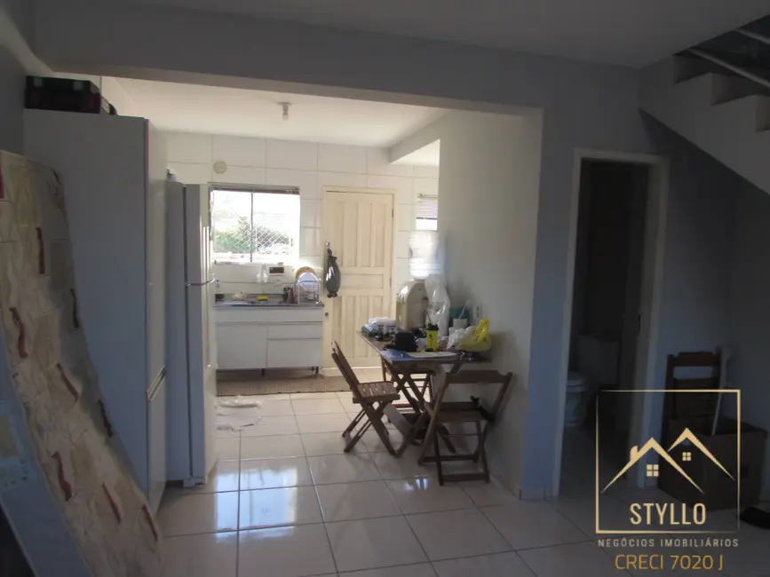 Foto 4 de Sobrado com 2 quartos à venda, 63m2 em Forquilhas, Sao Jose - SC