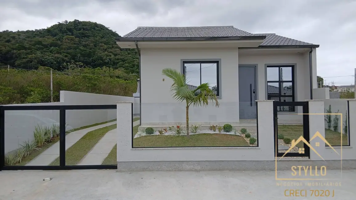 Foto 1 de Casa com 2 quartos à venda, 56m2 em Forquilhas, Sao Jose - SC