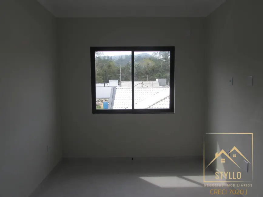 Sobrado com 2 quartos à venda, 107m2 em Forquilhas, Sao Jose - SC - imagem 5 Foto 5 de Sobrado com 2 quartos à venda, 107m2 em Forquilhas, Sao Jose - SC