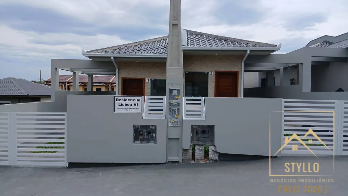 Foto 1 de Casa com 2 quartos à venda, 50m2 em Forquilhas, Sao Jose - SC