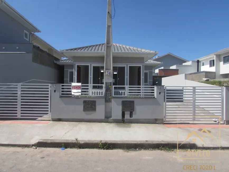 Foto 1 de Casa com 2 quartos à venda, 62m2 em Potecas, Sao Jose - SC