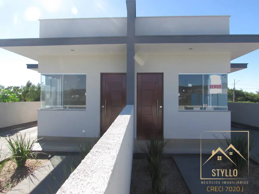 Foto 1 de Casa com 3 quartos à venda, 80m2 em Guarda do Cubatão, Palhoca - SC