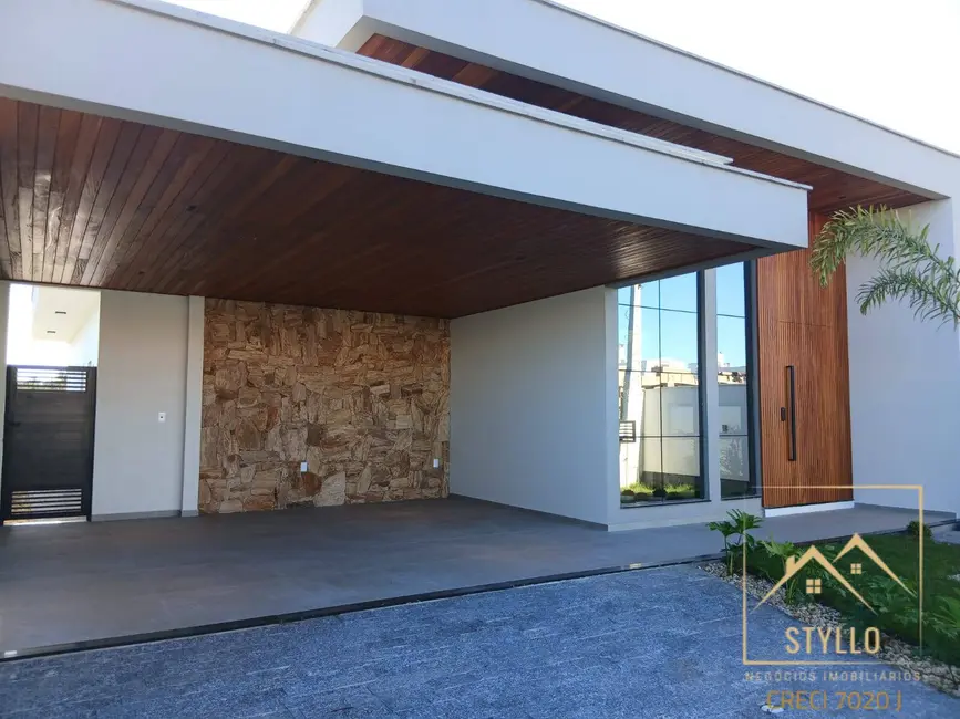 Foto 2 de Casa com 3 quartos à venda, 147m2 em Sertão do Maruim, Sao Jose - SC