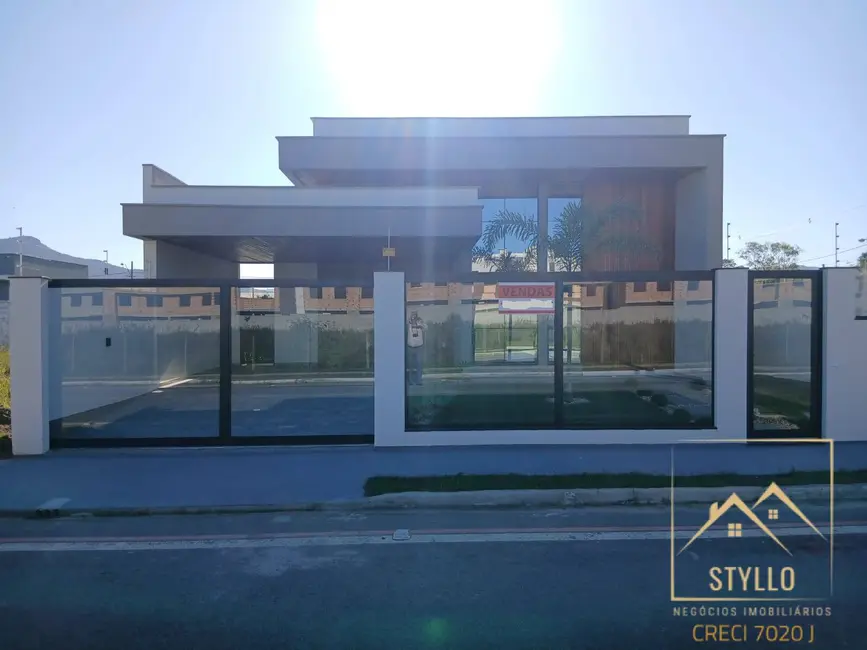 Foto 1 de Casa com 3 quartos à venda, 147m2 em Sertão do Maruim, Sao Jose - SC