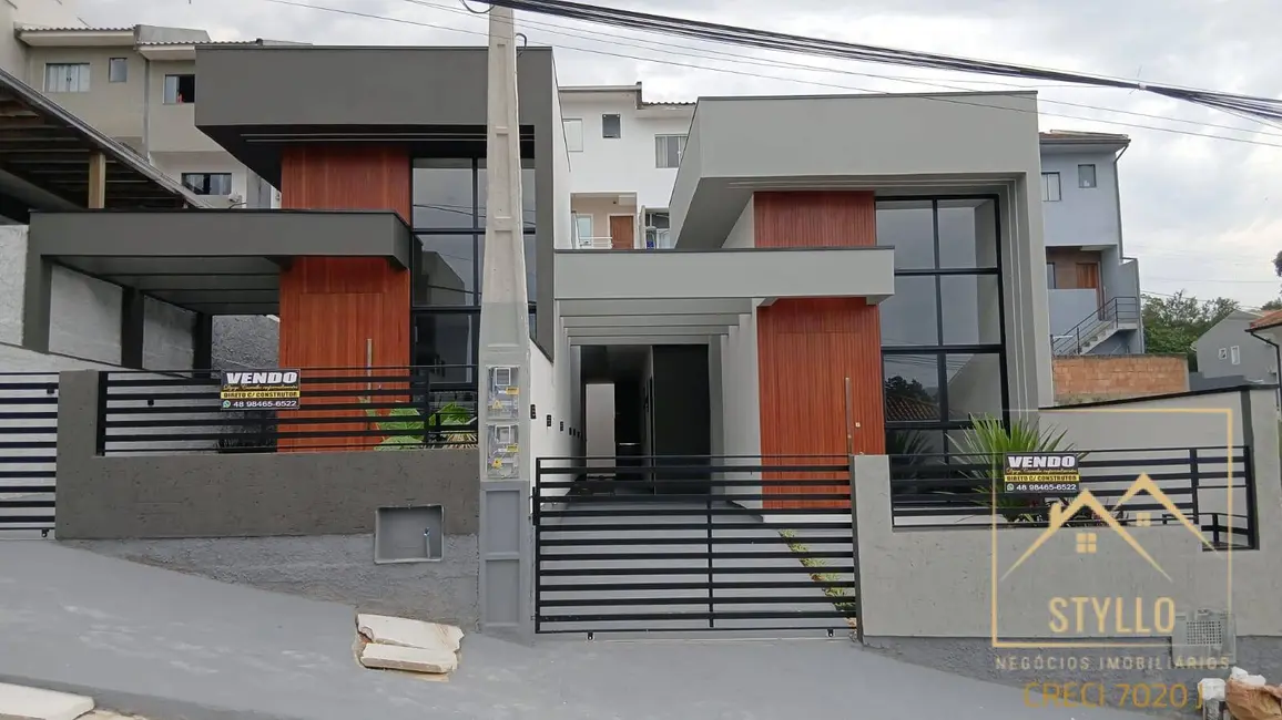 Foto 1 de Casa com 2 quartos à venda, 70m2 em Potecas, Sao Jose - SC