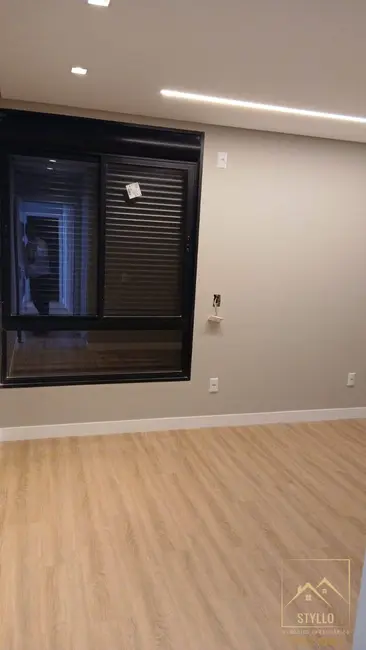 Foto 7 de Casa com 3 quartos à venda, 127m2 em Sao Jose - SC