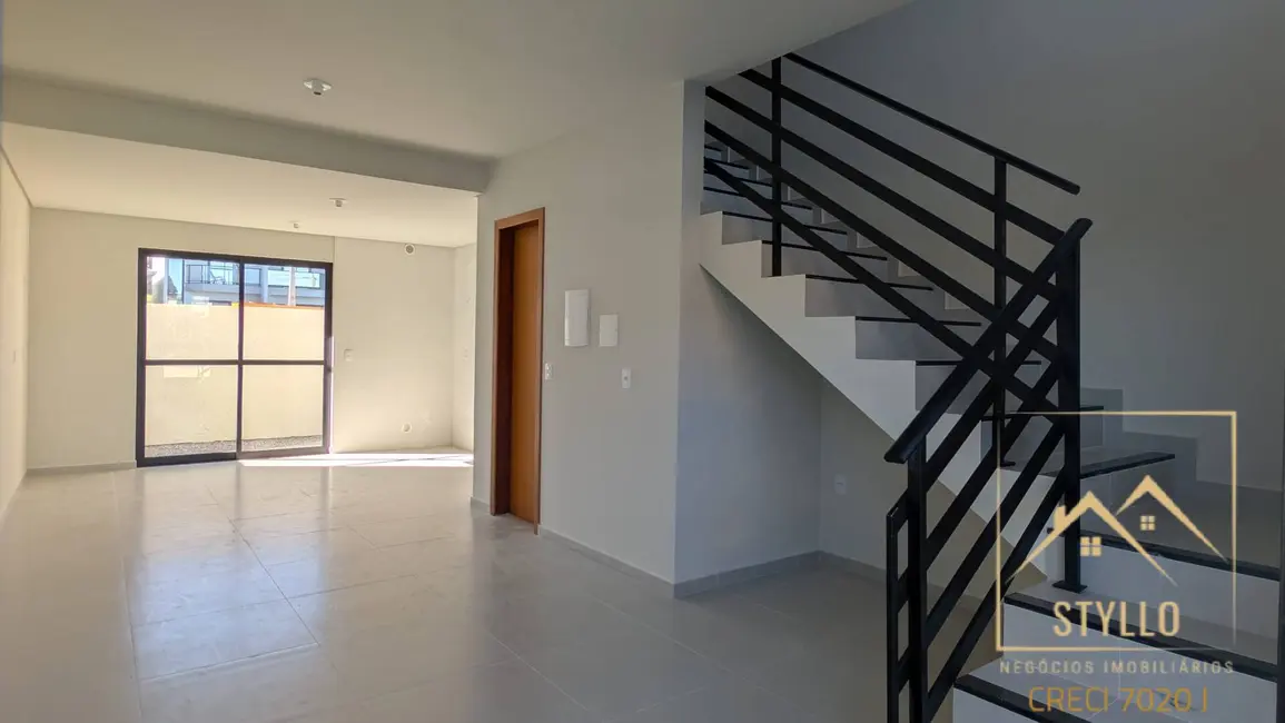 Sobrado com 2 quartos à venda, 73m2 em Forquilhas, Sao Jose - SC - imagem 3 Foto 3 de Sobrado com 2 quartos à venda, 73m2 em Forquilhas, Sao Jose - SC
