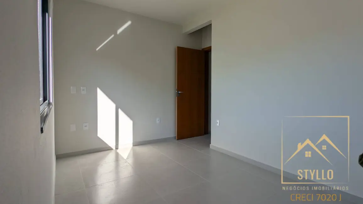 Sobrado com 2 quartos à venda, 73m2 em Forquilhas, Sao Jose - SC - imagem 5 Foto 5 de Sobrado com 2 quartos à venda, 73m2 em Forquilhas, Sao Jose - SC
