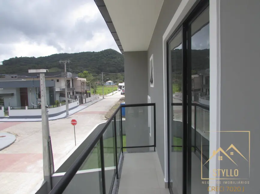 Foto 8 de Sobrado com 2 quartos à venda, 102m2 em Forquilhas, Sao Jose - SC