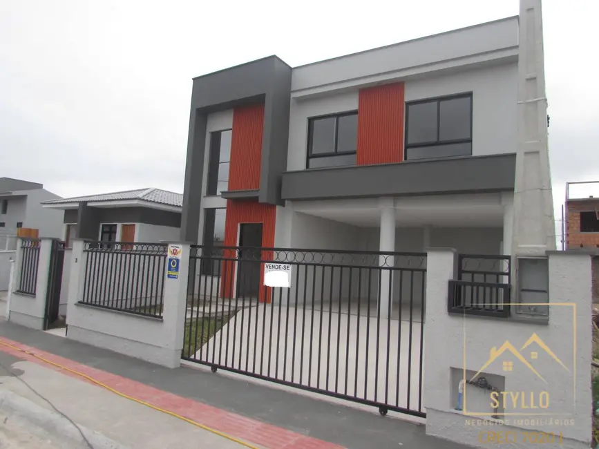 Foto 3 de Sobrado com 3 quartos à venda, 135m2 em Barra do Aririú, Palhoca - SC