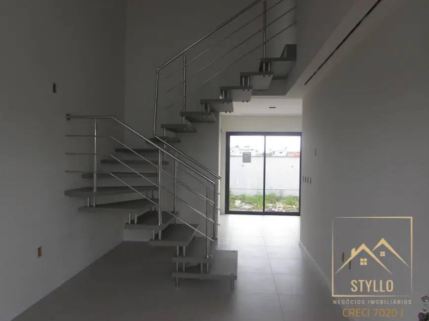 Foto 4 de Sobrado com 3 quartos à venda, 135m2 em Barra do Aririú, Palhoca - SC