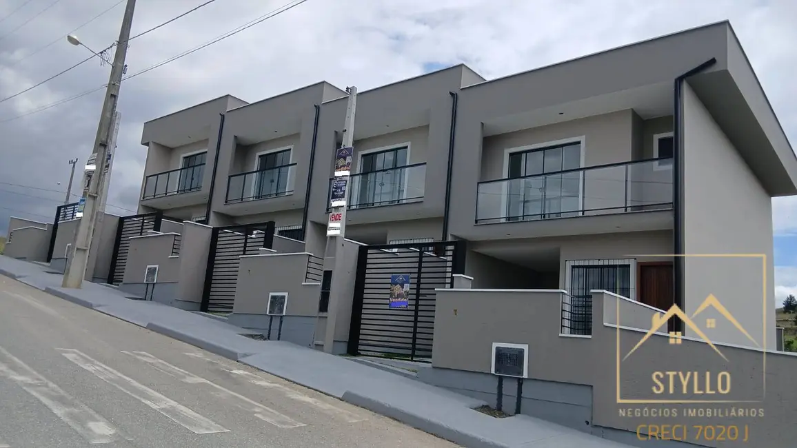 Foto 3 de Sobrado com 2 quartos à venda, 110m2 em Sertão do Maruim, Sao Jose - SC