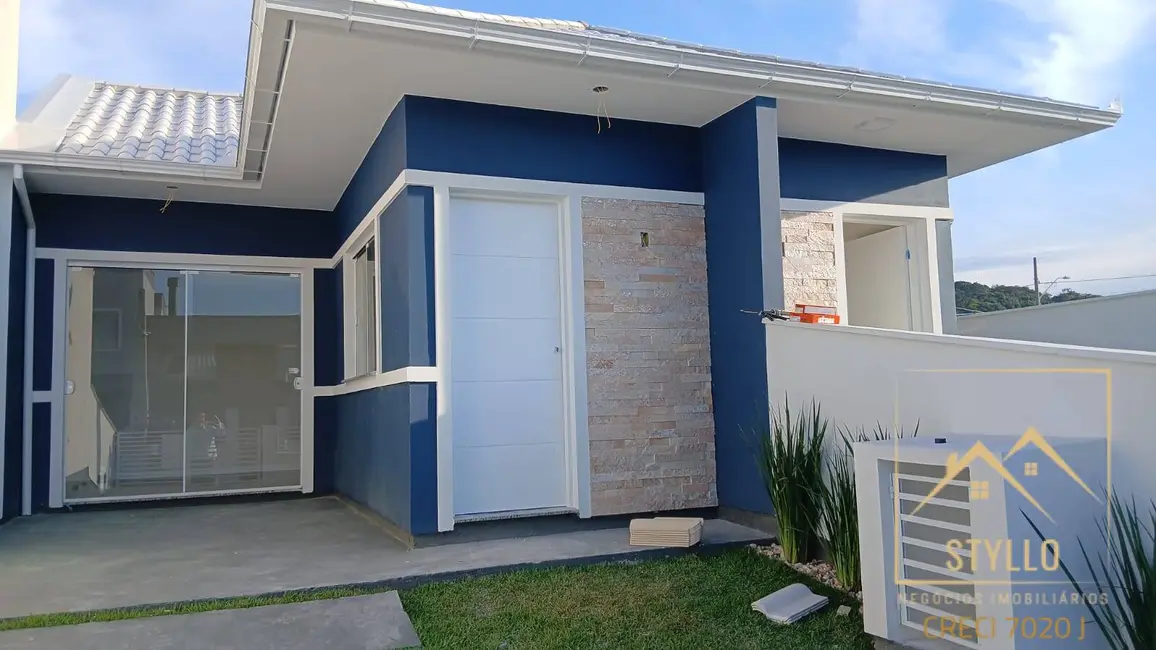Foto 2 de Casa com 2 quartos à venda, 48m2 em Forquilhas, Sao Jose - SC