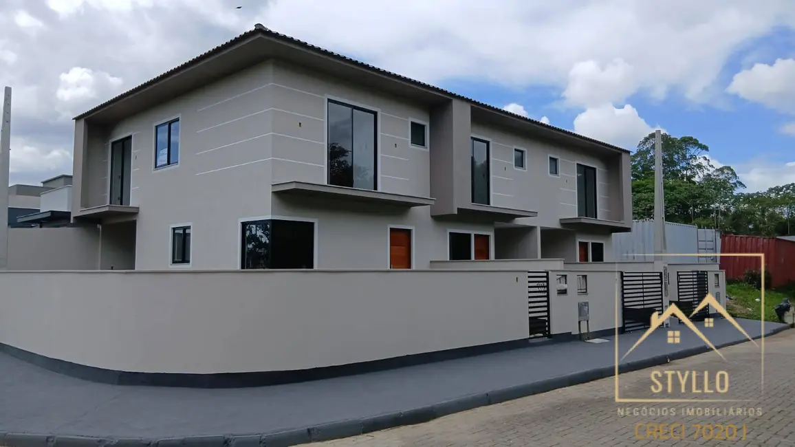 Foto 1 de Sobrado com 2 quartos à venda, 84m2 em Forquilhas, Sao Jose - SC