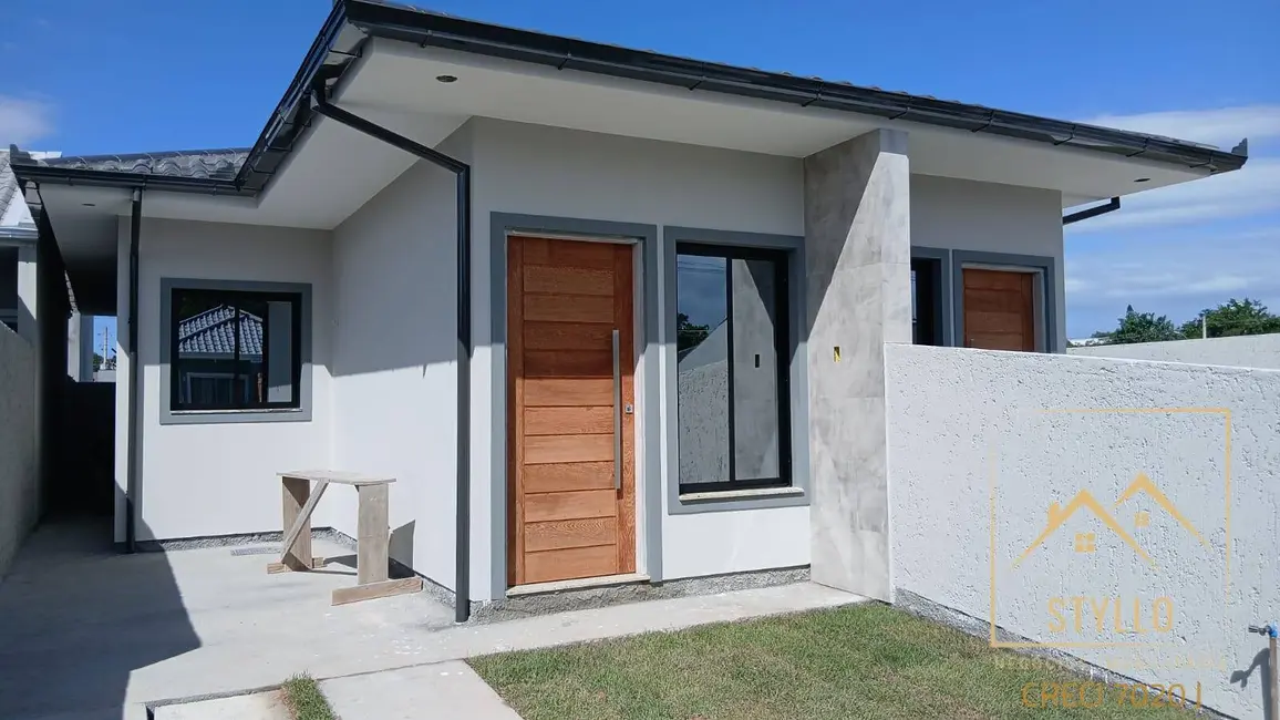 Foto 2 de Casa com 2 quartos à venda, 84m2 em Forquilhas, Sao Jose - SC