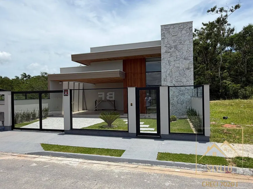 Foto 2 de Casa com 3 quartos à venda, 131m2 em Forquilhas, Sao Jose - SC