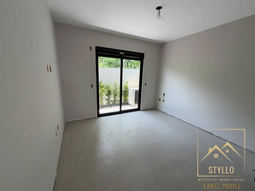 Foto 8 de Casa com 3 quartos à venda, 131m2 em Forquilhas, Sao Jose - SC