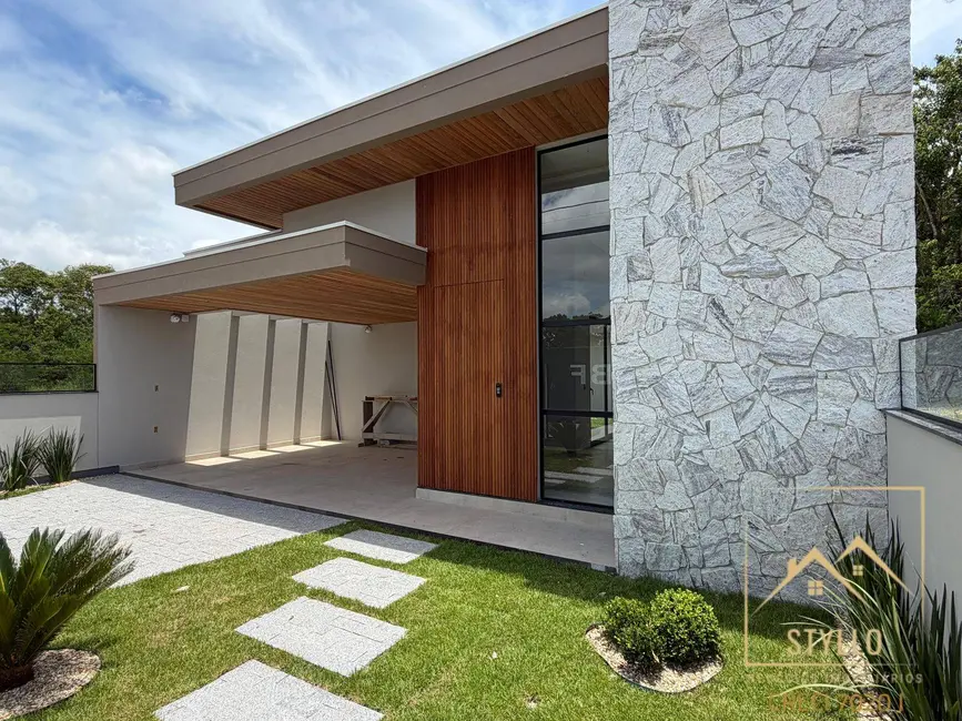 Foto 4 de Casa com 3 quartos à venda, 131m2 em Forquilhas, Sao Jose - SC