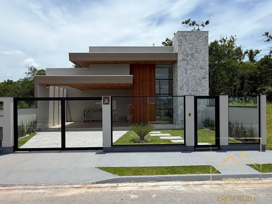 Foto 1 de Casa com 3 quartos à venda, 131m2 em Forquilhas, Sao Jose - SC