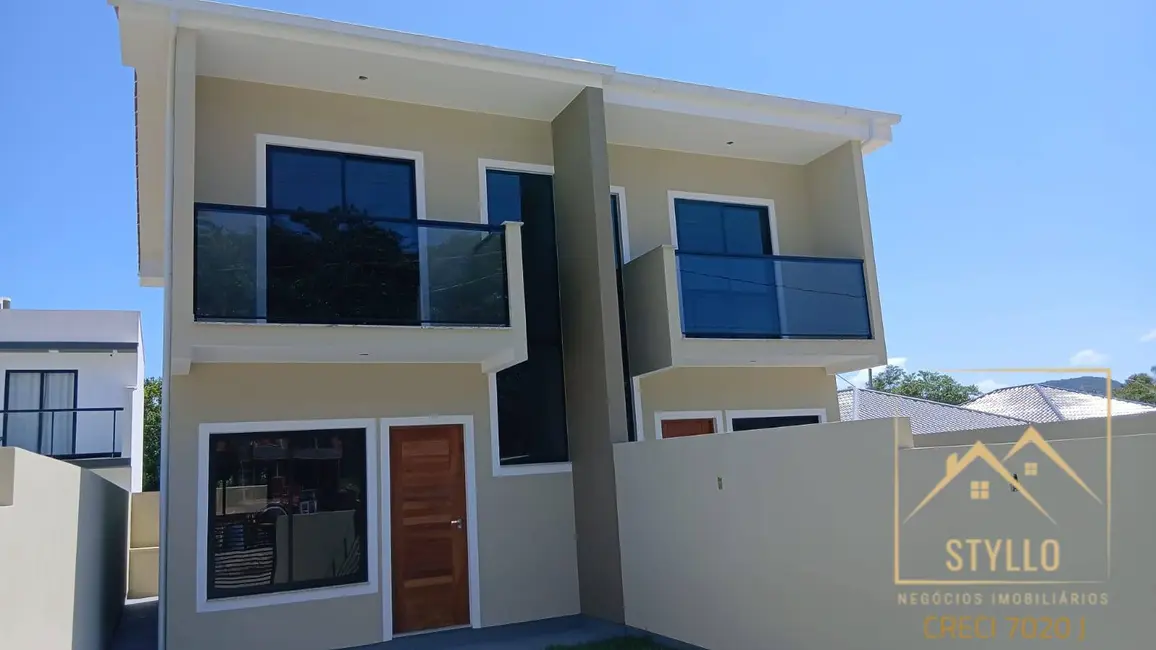 Foto 2 de Sobrado com 2 quartos à venda, 81m2 em Forquilhas, Sao Jose - SC