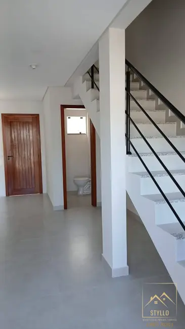 Foto 4 de Sobrado com 2 quartos à venda, 70m2 em Potecas, Sao Jose - SC
