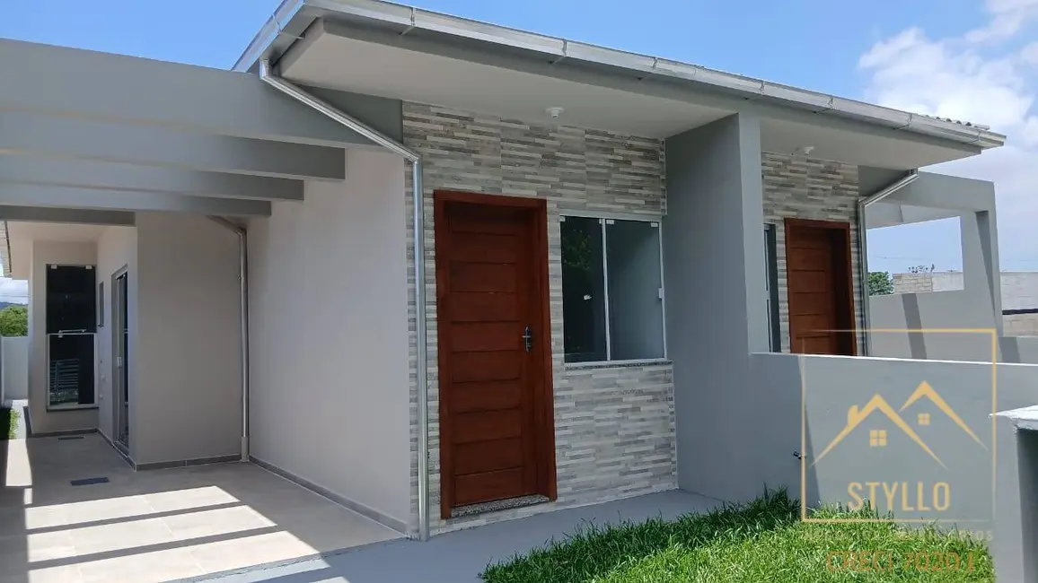 Foto 2 de Casa com 2 quartos à venda, 57m2 em Forquilhas, Sao Jose - SC