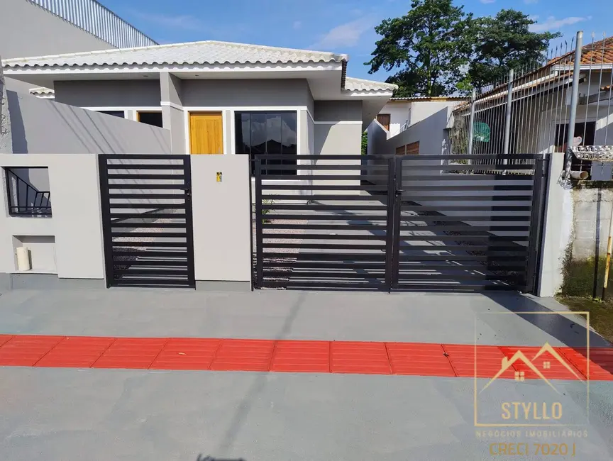 Foto 2 de Casa com 2 quartos à venda, 60m2 em Barra do Aririú, Palhoca - SC